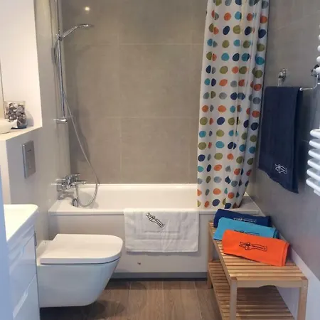 Apartament 15 *